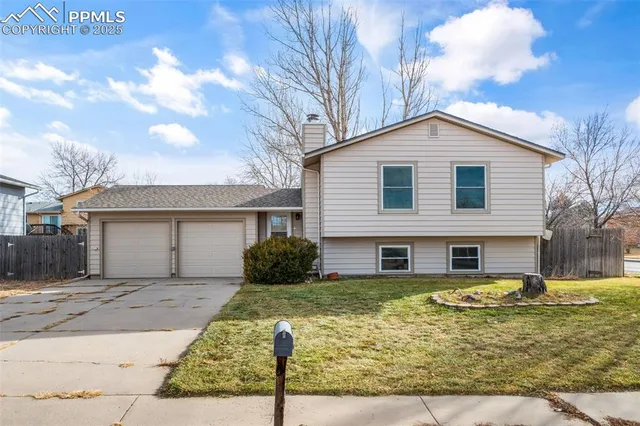 $397,700 | 7515 Vineland Trail, Colorado Springs, CO 80911