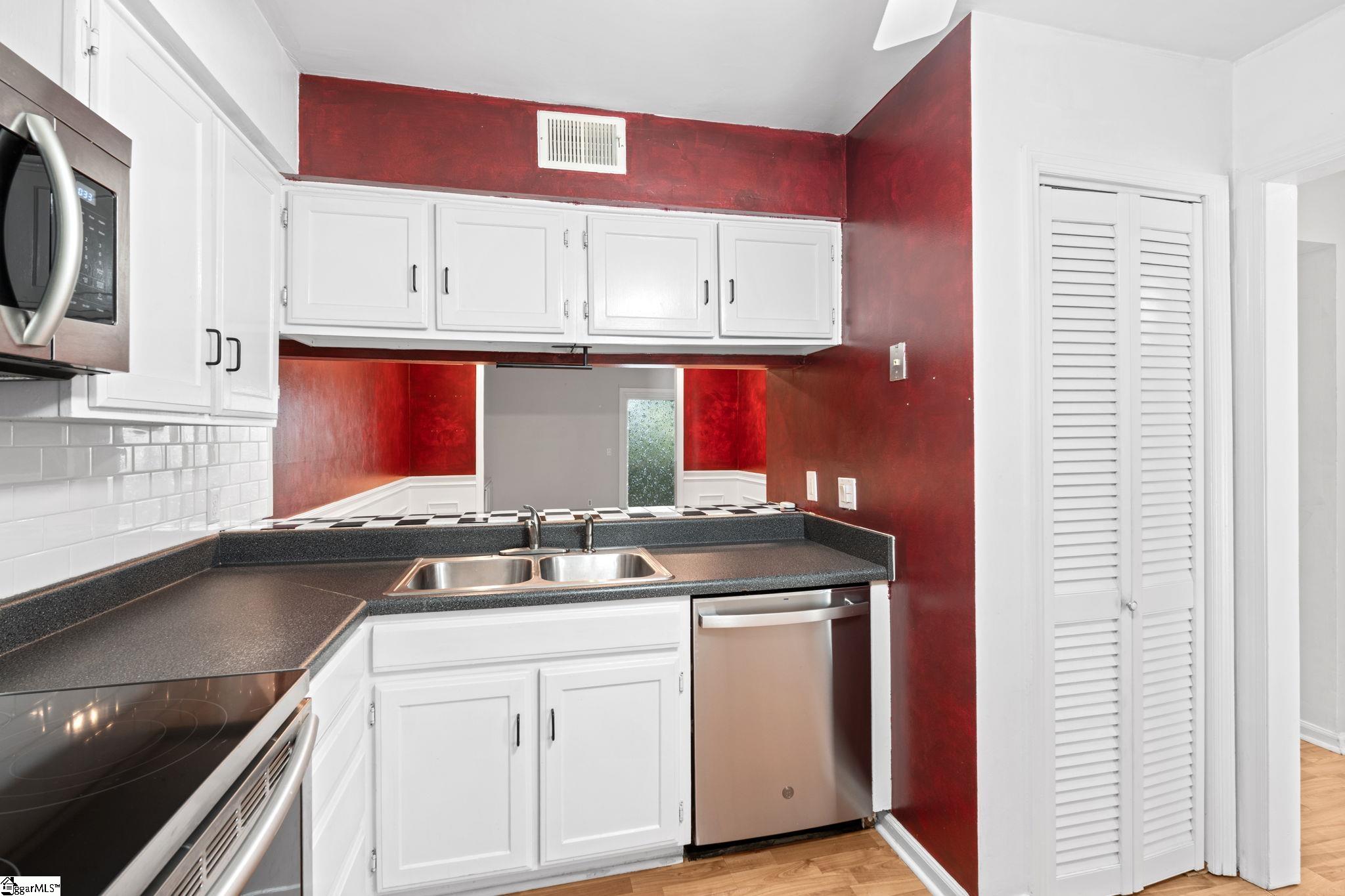 3106 Bethel Road, Unit 70 Simpsonville, SC 29681 - Photo 5 of 26