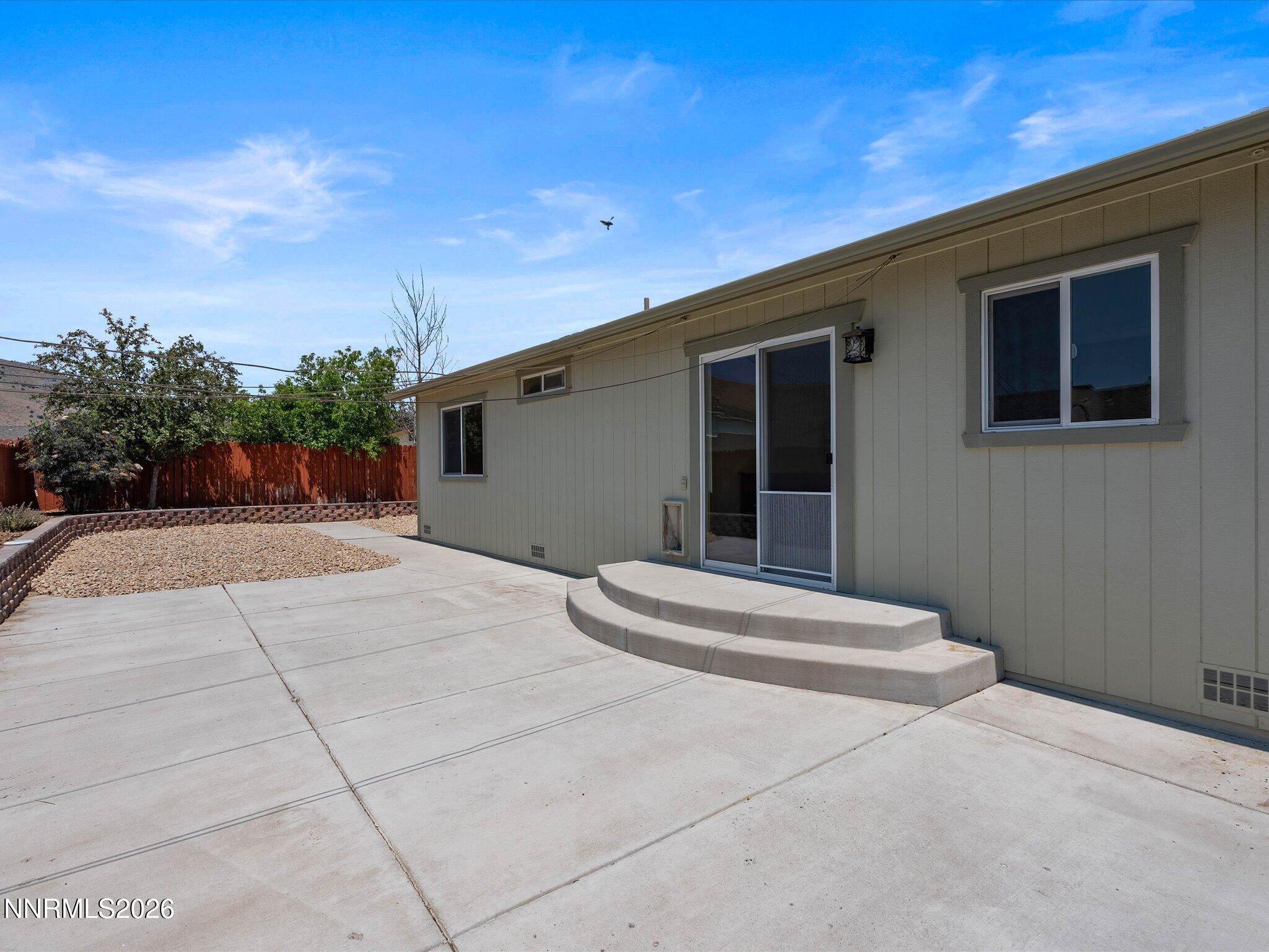 18327 Vineyard Court Reno, NV 89508 - Photo 22 of 30 27-18327 Vineyard Ct-126