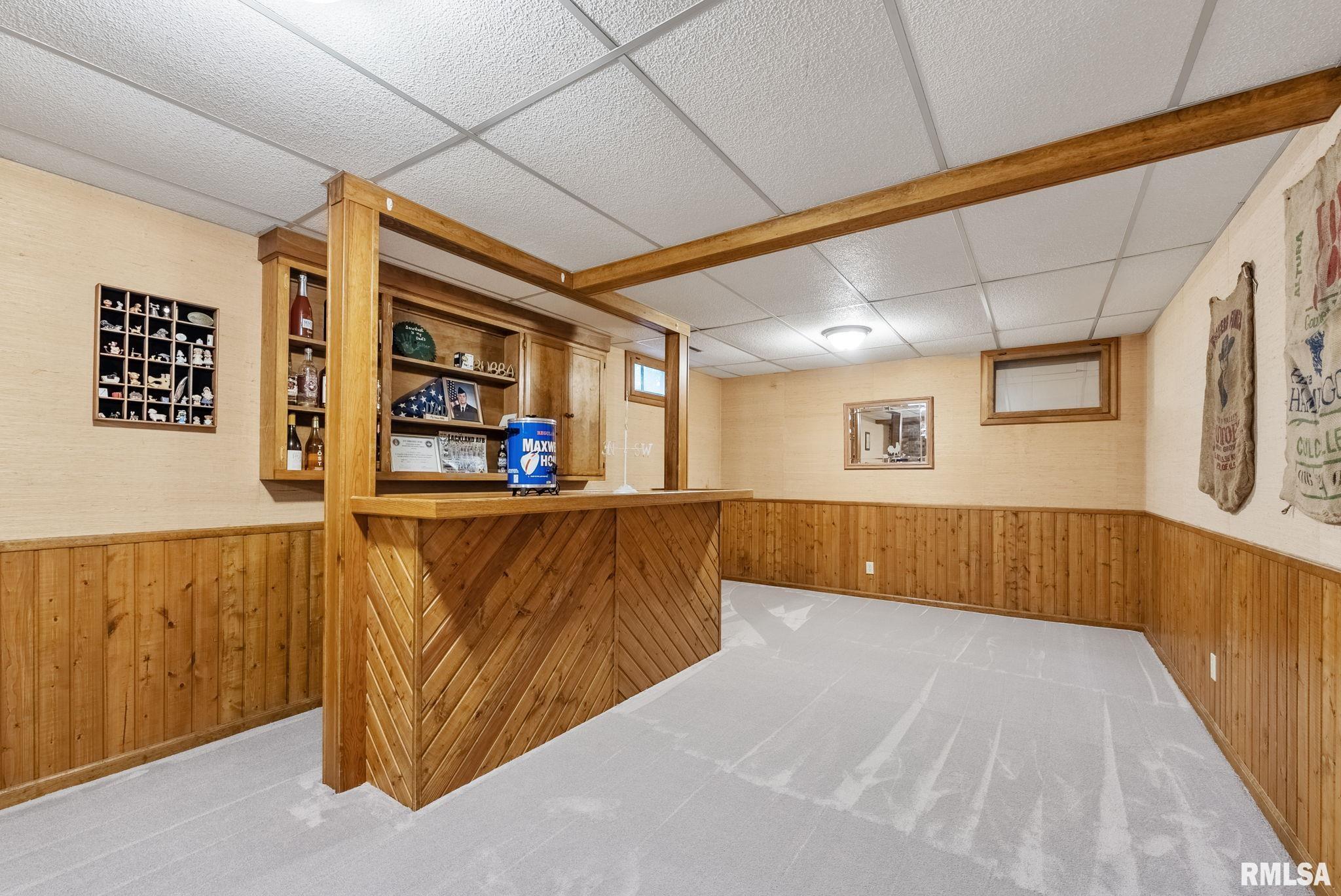2257 Ridgeview Drive Muscatine, IA 52761 - Photo 20 of 38 Gallery Image 20