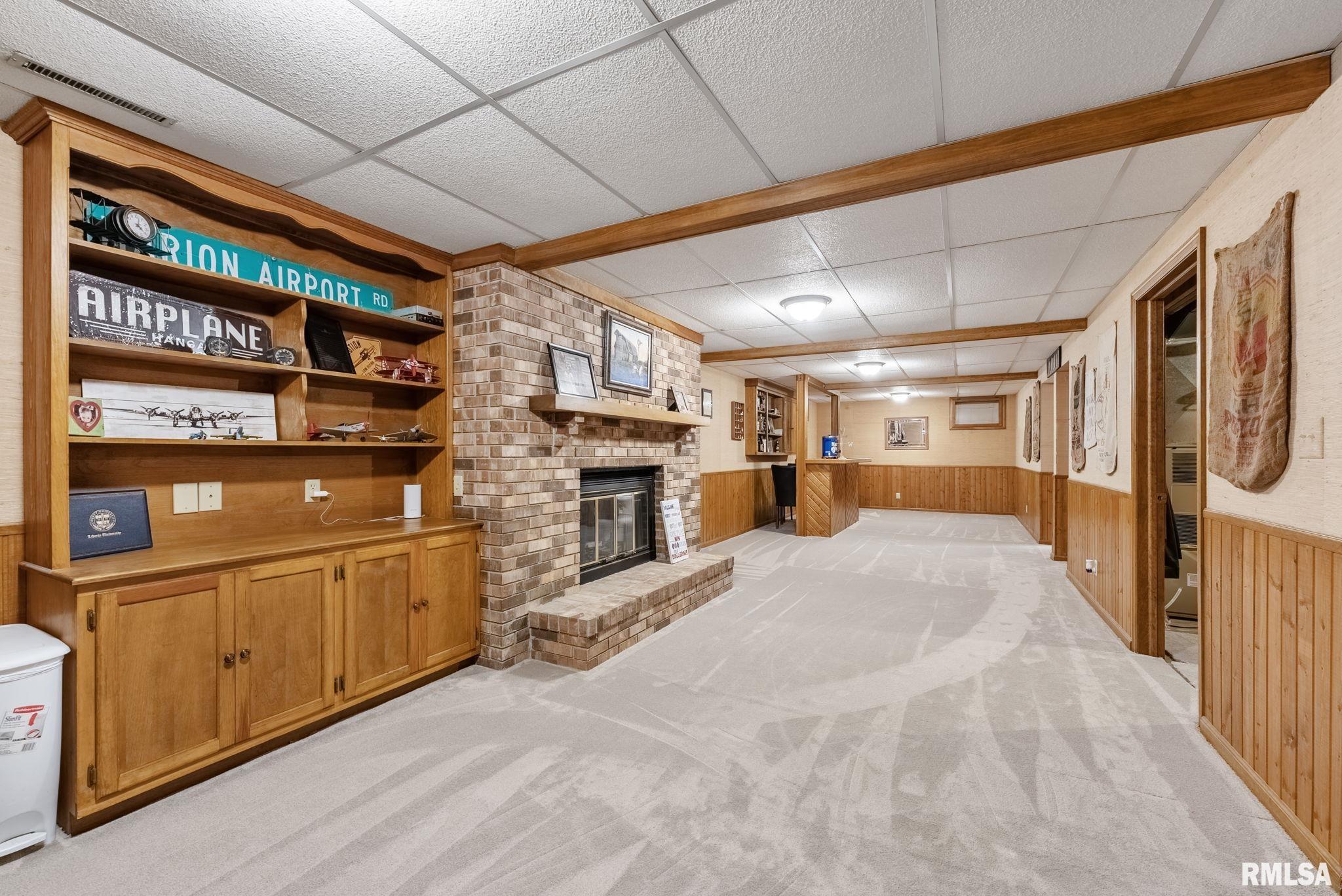 2257 Ridgeview Drive Muscatine, IA 52761 - Photo 25 of 38 Gallery Image 25