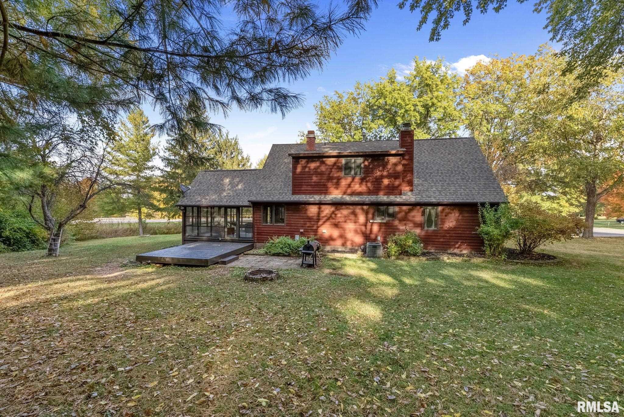 2257 Ridgeview Drive Muscatine, IA 52761 - Photo 34 of 38 Gallery Image 34