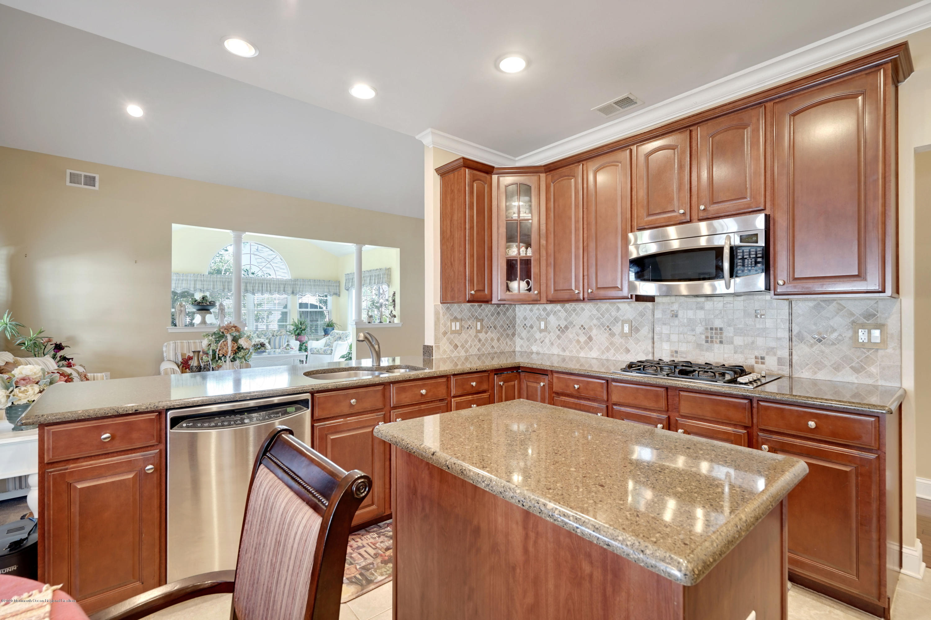 41 Eagleswood Drive Waretown, NJ 08758 - Photo 19 of 52 Gourmet Kitchen