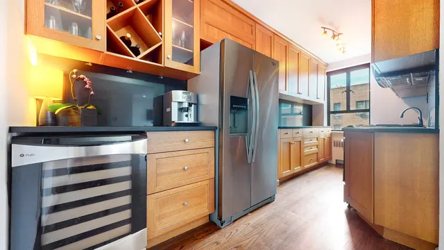 $599,000 | 14 Bogardus Place, Unit 4W | Washington Heights