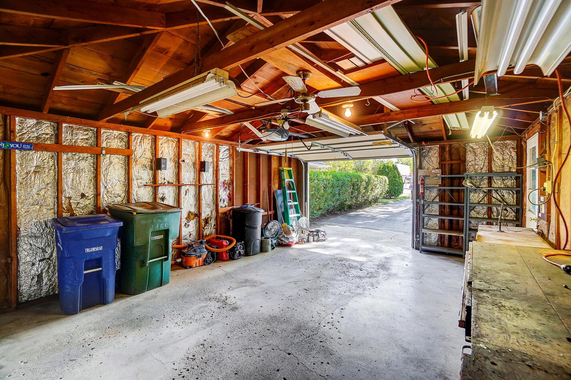 1469 Shady Lane Road Columbus, OH 43227 - Photo 41 of 41 Garage