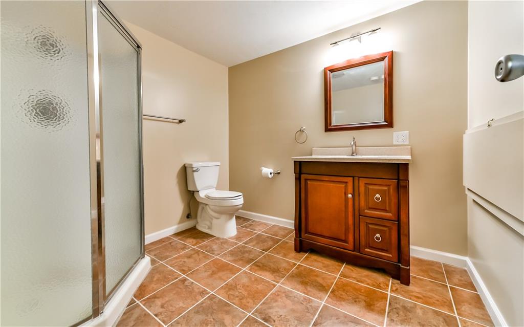 102 Ridgeview Circle Glenshaw, PA 15116 - Photo 19 of 25 Beautiful full bathroom on the lower level