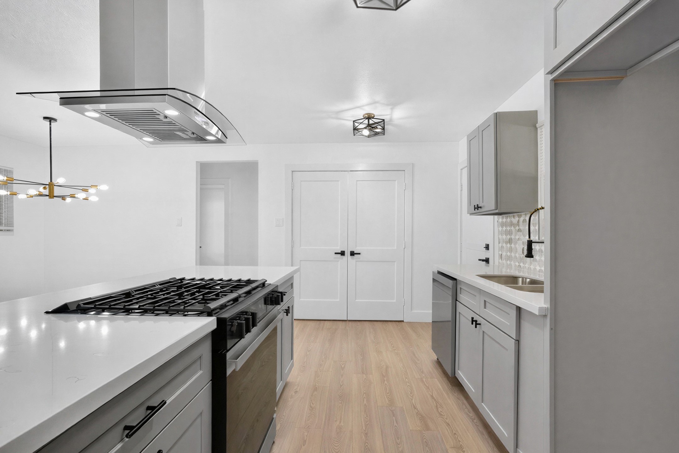 1015 Roper Street Houston, TX 77034 - Photo 31 of 48