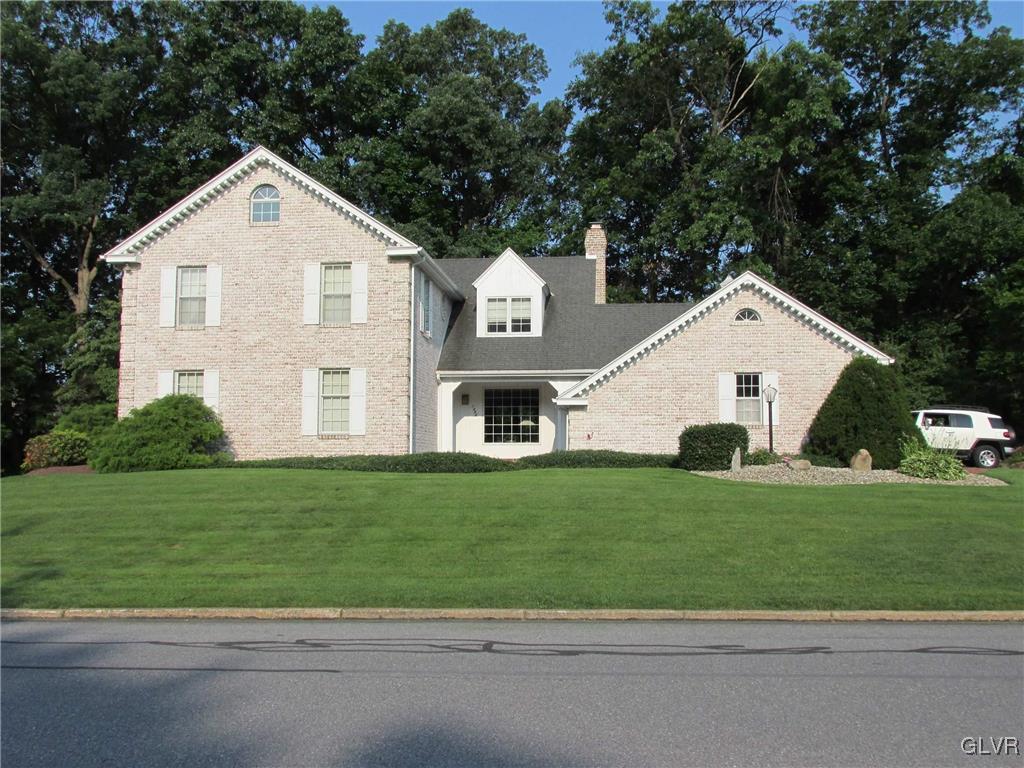 1496 Hampton Road Allentown, PA 18104 - Photo 1 of 28 Gallery Image 1