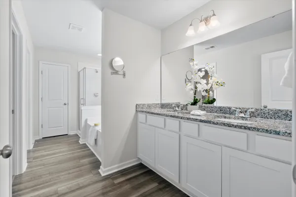 $395,000 | 300 Torslanda Lane, Summerville, SC 29486