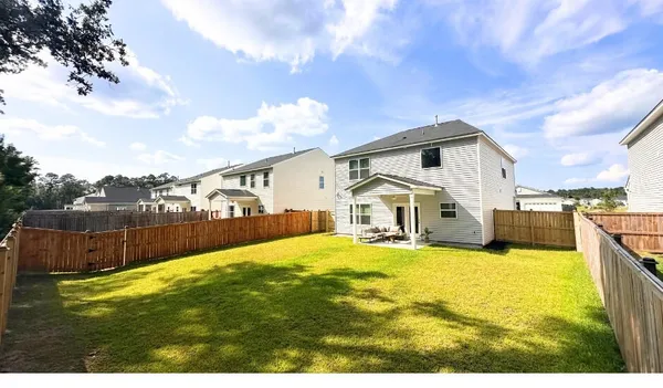 $395,000 | 300 Torslanda Lane, Summerville, SC 29486