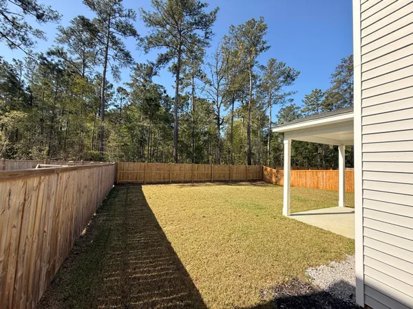 $395,000 | 300 Torslanda Lane, Summerville, SC 29486