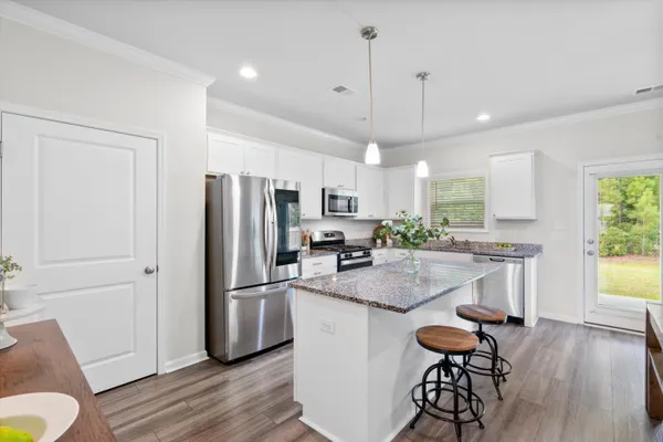 $395,000 | 300 Torslanda Lane, Summerville, SC 29486