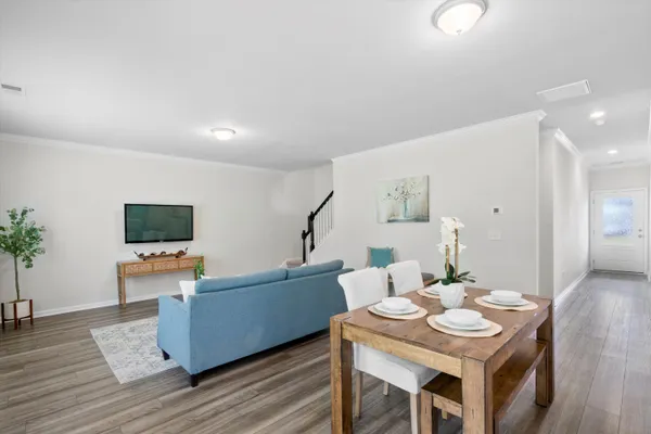 $395,000 | 300 Torslanda Lane, Summerville, SC 29486