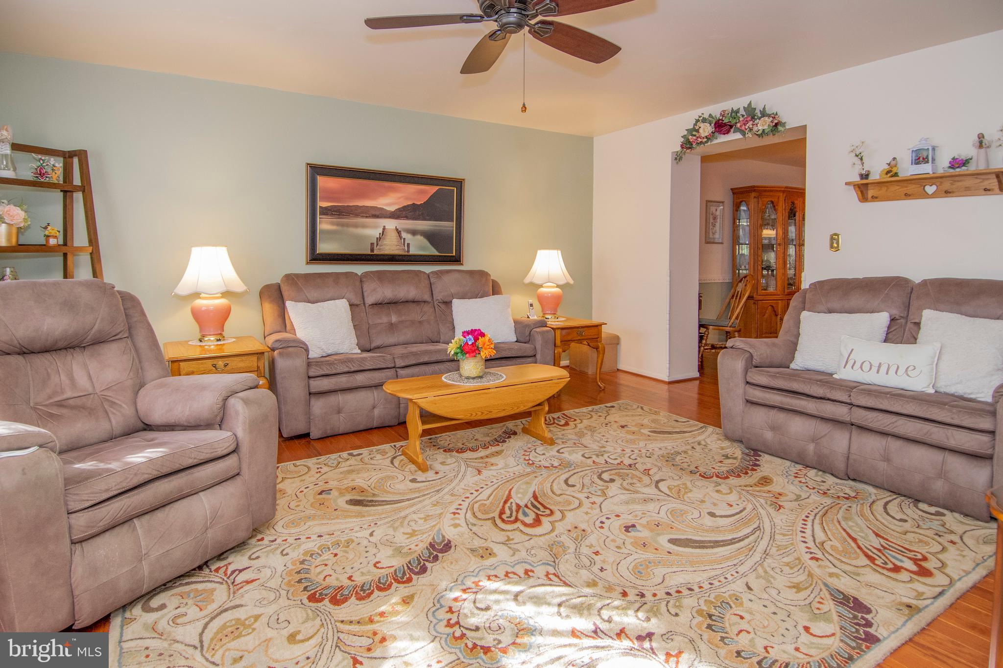 3638 Rockberry Road Baltimore, MD 21234 - Photo 3 of 24 Living Room