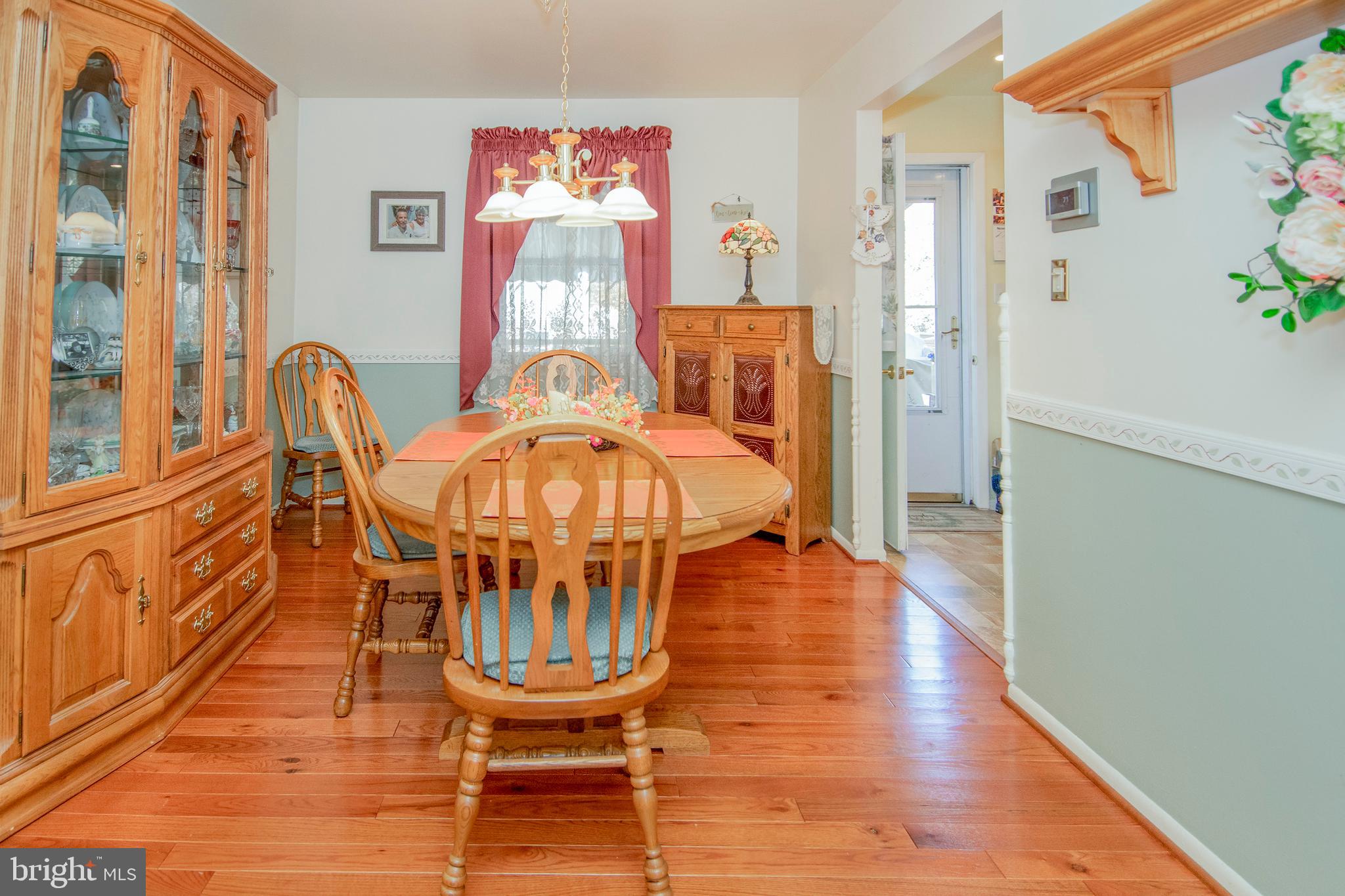 3638 Rockberry Road Baltimore, MD 21234 - Photo 6 of 24 Dining Room