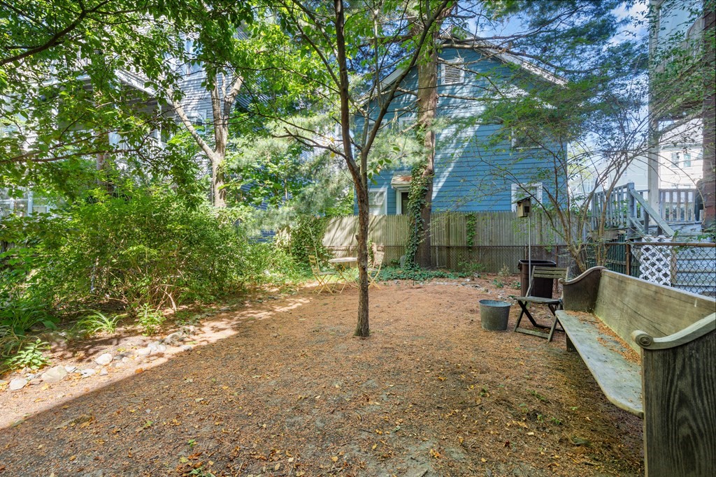 112 Franklin Street, Unit 2 Brookline, MA 02445 - Photo 27 of 31