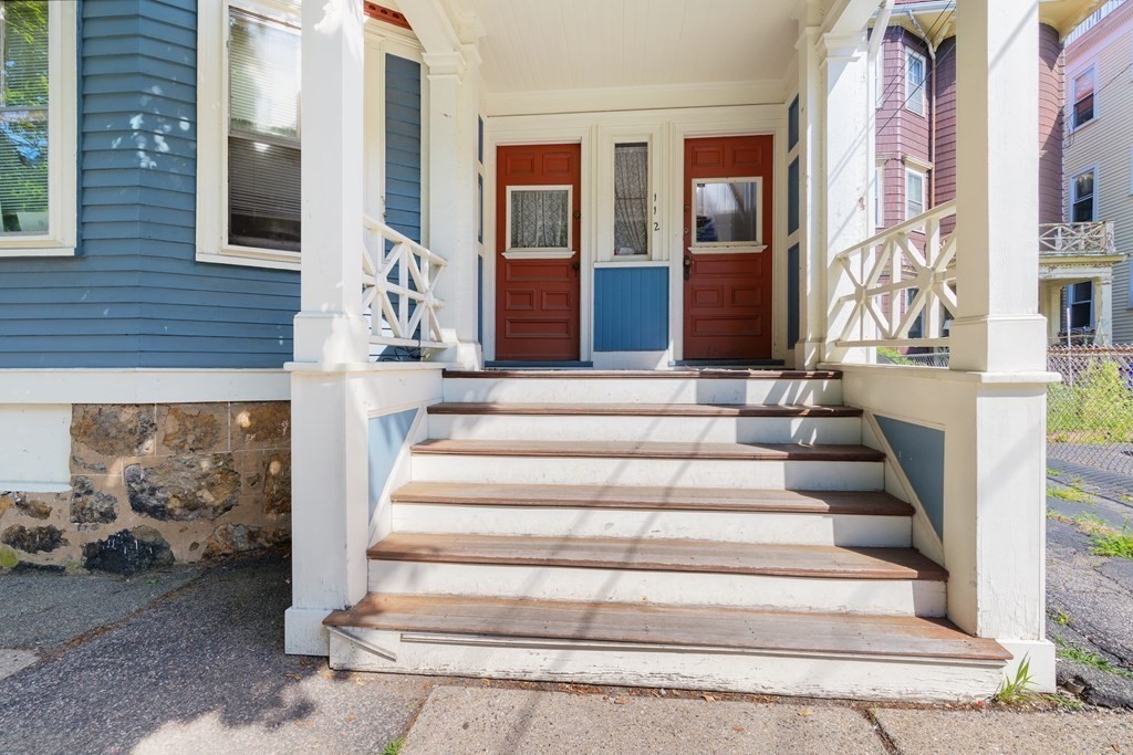 112 Franklin Street, Unit 2 Brookline, MA 02445 - Photo 28 of 31