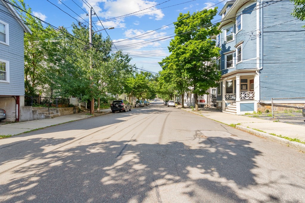 112 Franklin Street, Unit 2 Brookline, MA 02445 - Photo 31 of 31