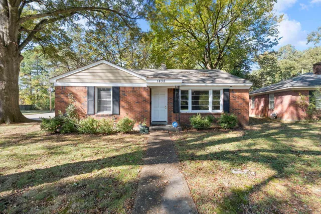 $249,900 | 1435 Flamingo Road, Memphis, TN 38117