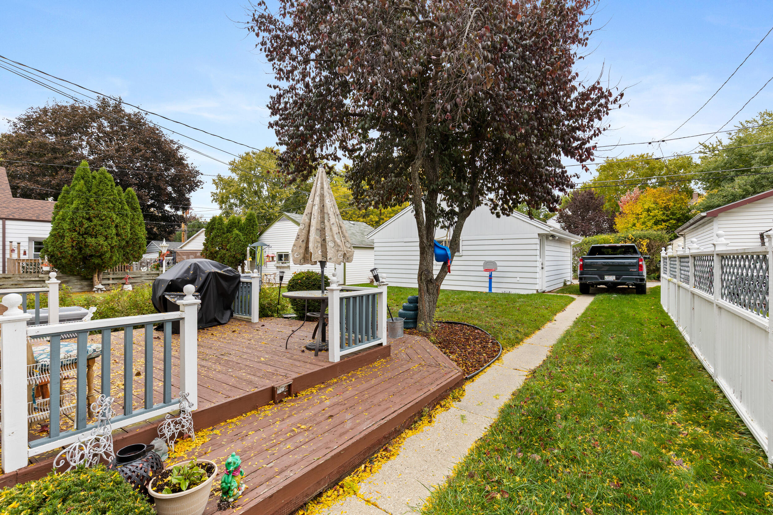 2734 South 45th Street Milwaukee, WI 53219 - Photo 15 of 21 photo oct 21 2025, 9 13 28 pm