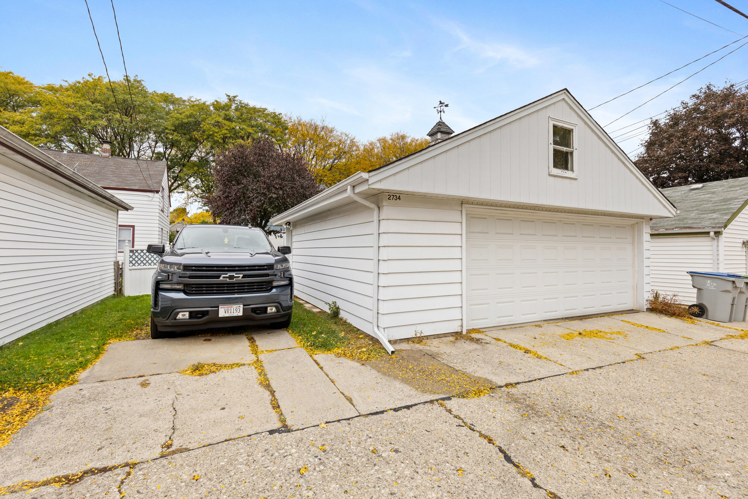 2734 South 45th Street Milwaukee, WI 53219 - Photo 17 of 21 photo oct 21 2025, 9 14 43 pm