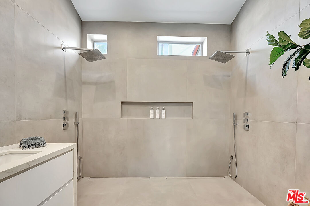 6442 Lunita Road, Unit 126 Malibu, CA 90265 - Photo 30 of 51 Gallery Image 30