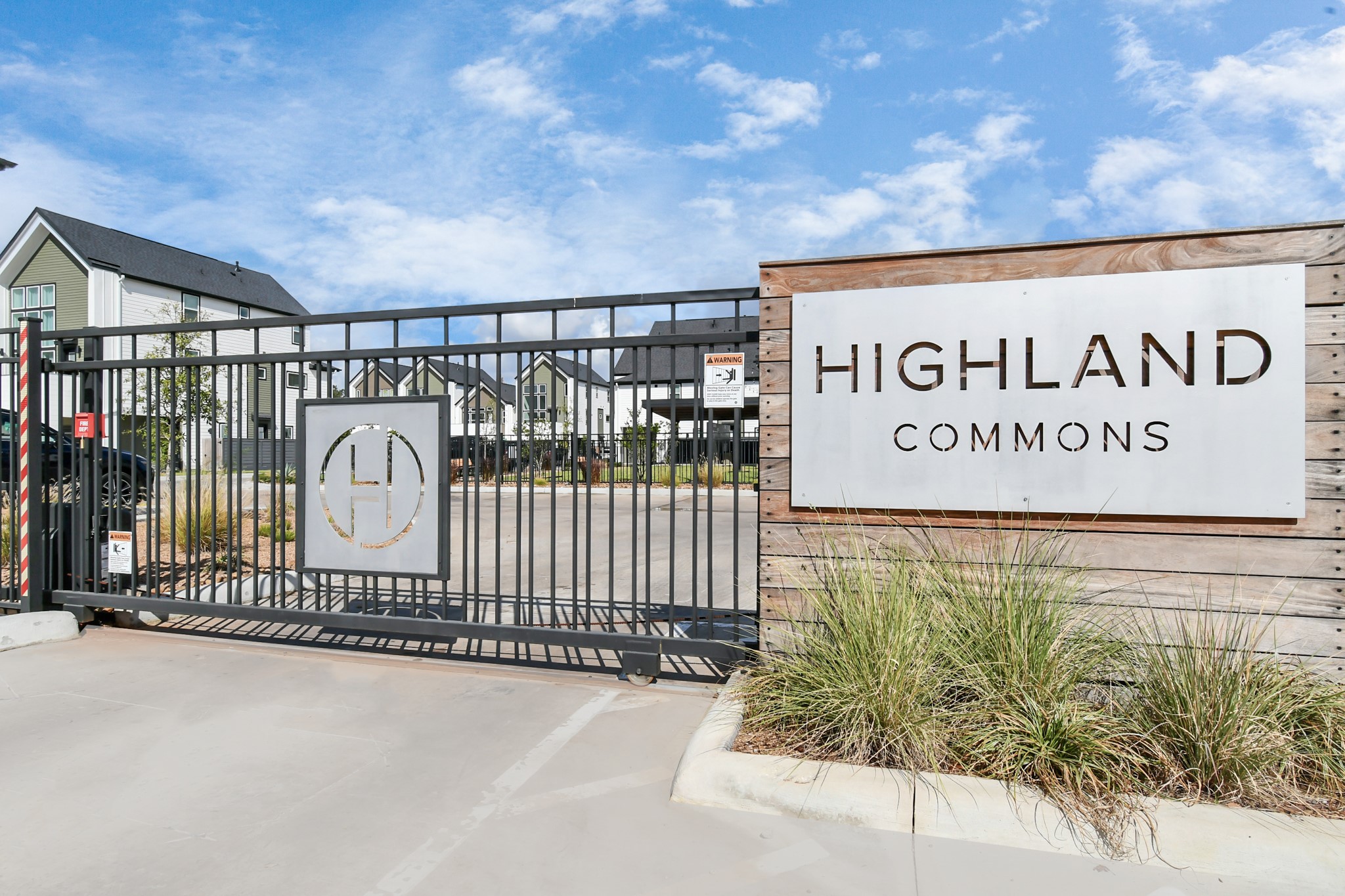 1107 Highland Square Lane Houston, TX 77091 - Photo 3 of 40