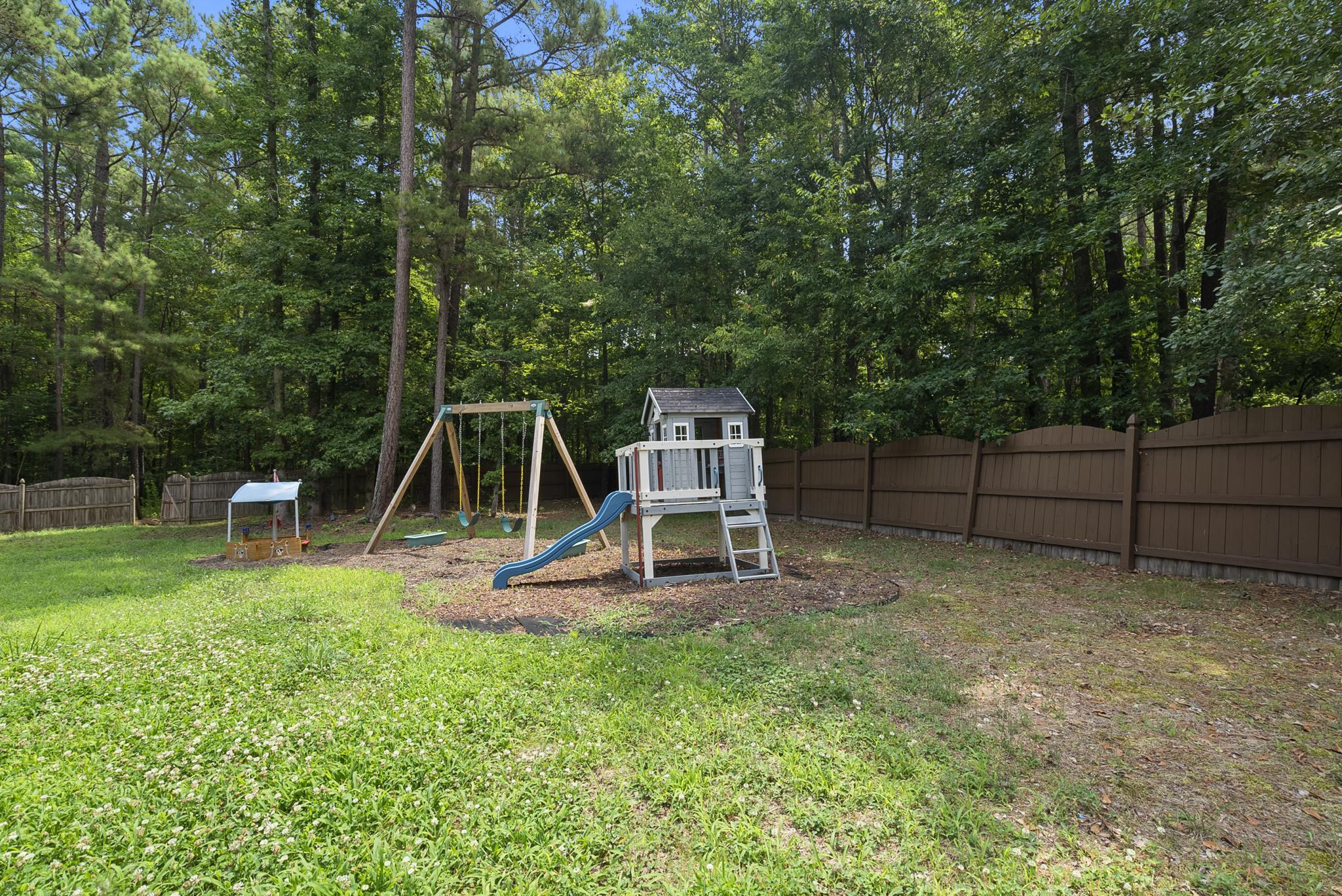 4913 Stoneyoak Lane Raleigh, NC 27610 - Photo 43 of 43 Photo 43
