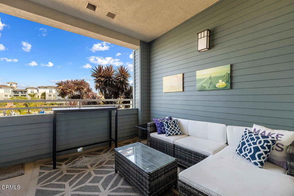 1544 Seabridge Lane Oxnard, CA 93035 - Photo 19 of 30 a view of a outdoor seating area