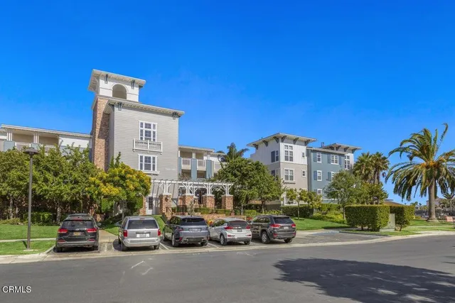 a car parked in front of a building