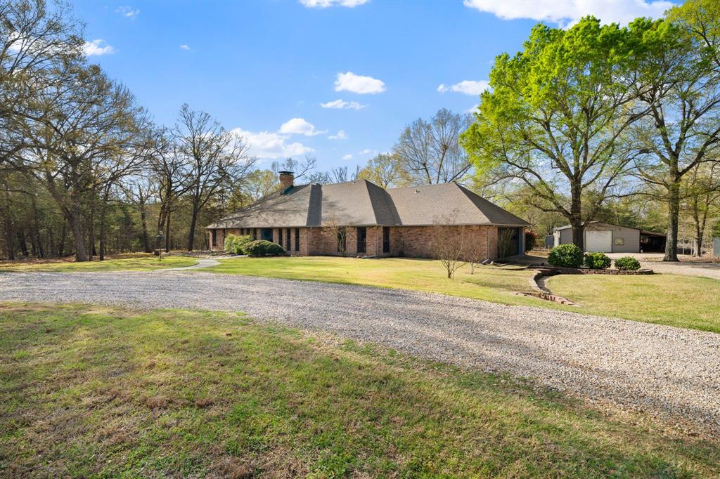 206 County Road Paris, TX 75462 - Photo 2 of 40