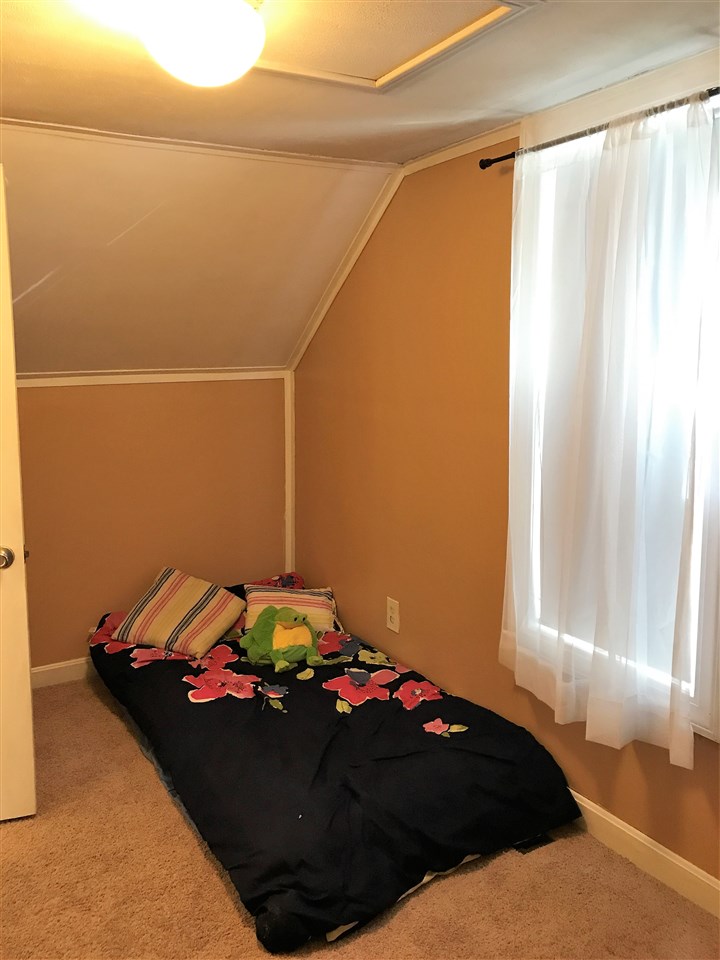 92 Wallace Road Goffstown, NH 03045 - Photo 25 of 28