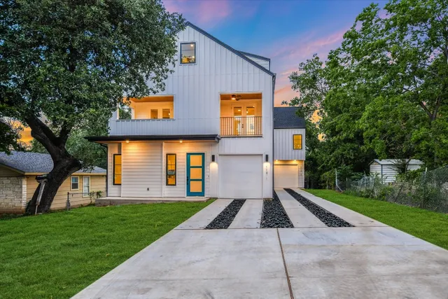 $4,450 | 114 Lightsey Road, Unit 1, Austin, TX 78704