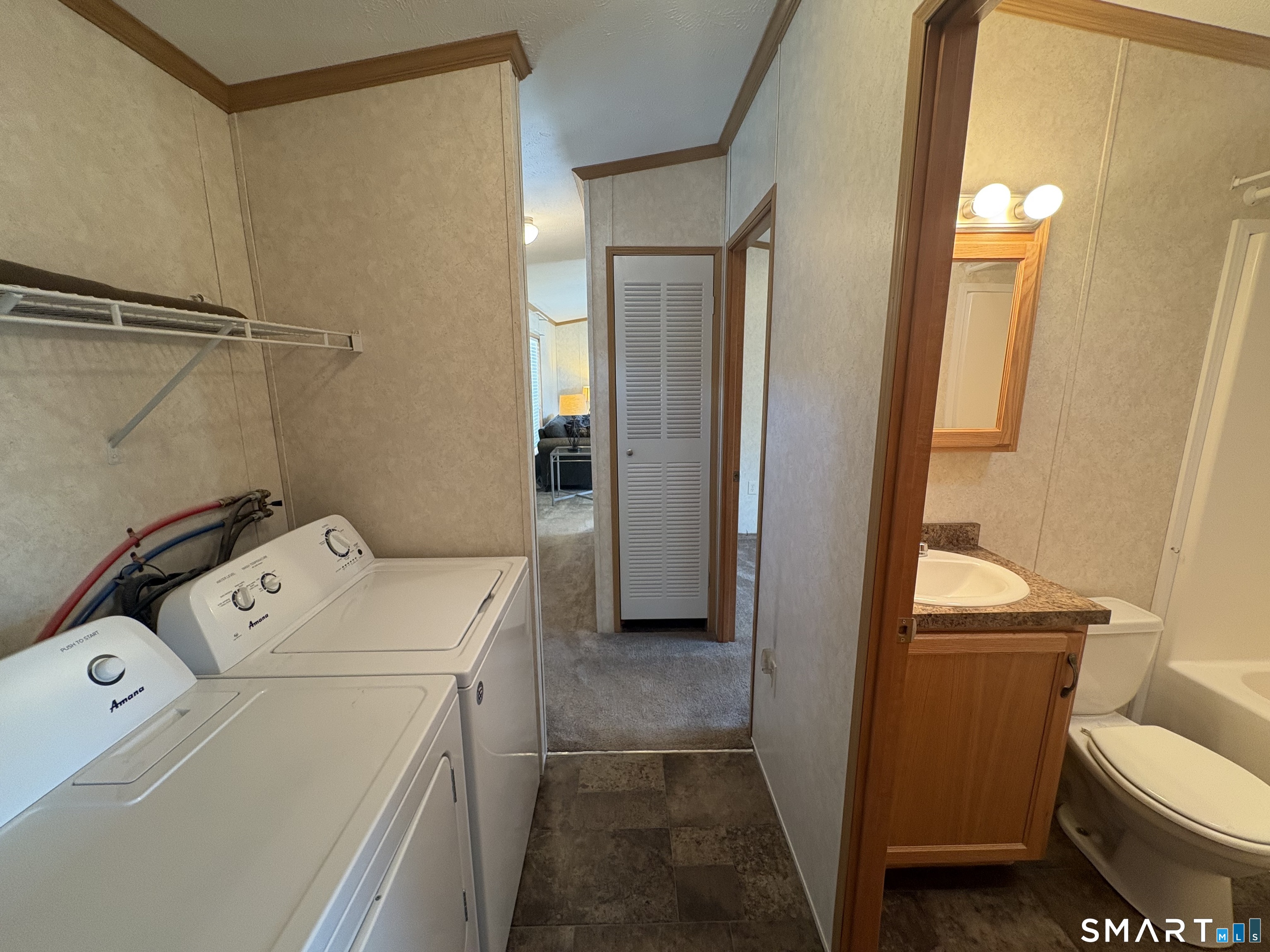 224 Foxon Road North Branford, CT 06471 - Photo 11 of 24