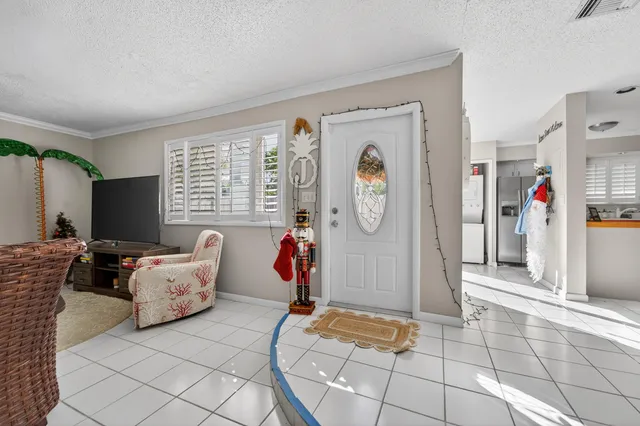 $4,875 | 141 East Riverside Drive, Unit 10D, Jupiter, FL 33469