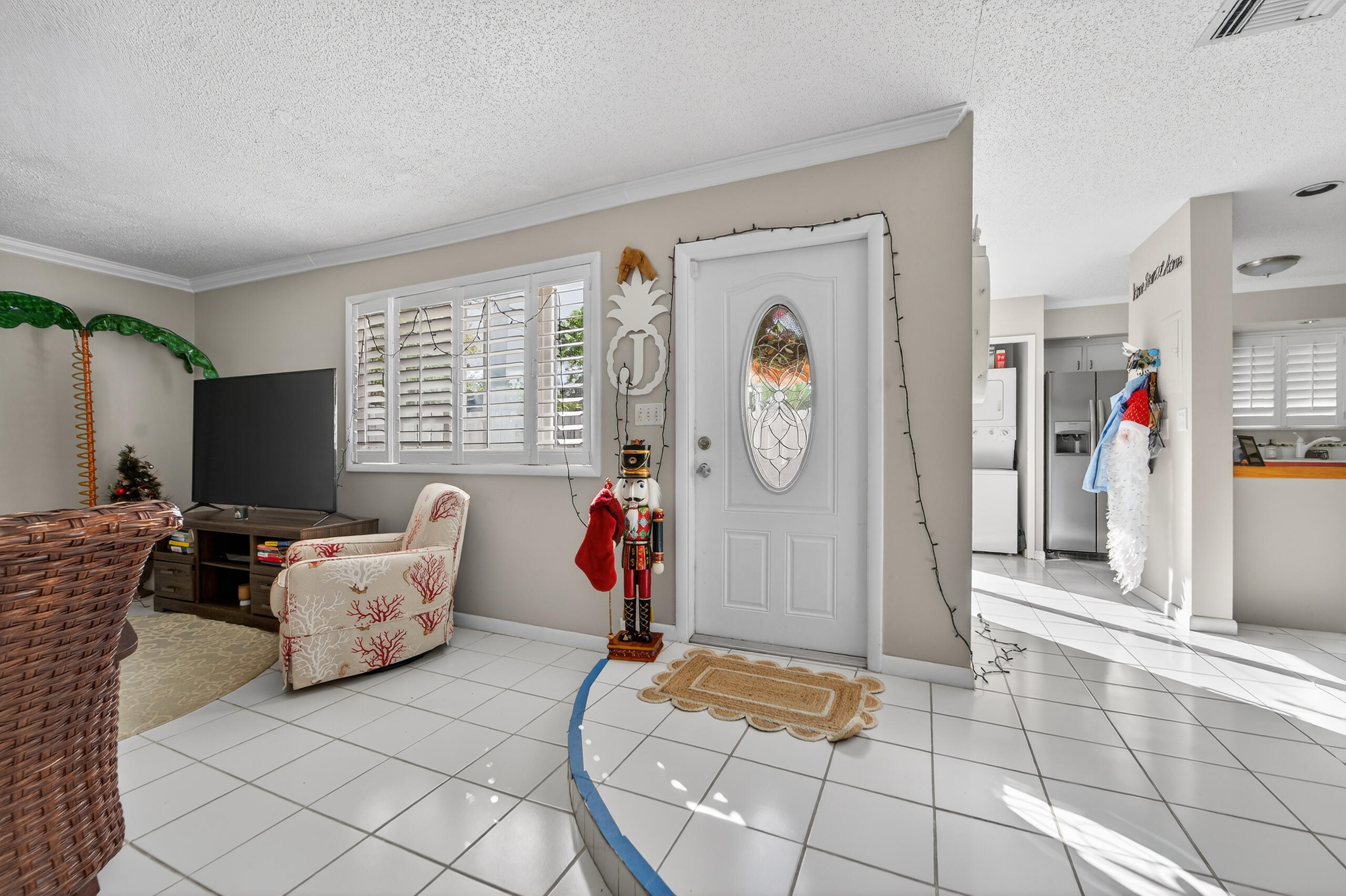 141 East Riverside Drive, Unit 10D Jupiter, FL 33469 - Photo 13 of 35 121625-210