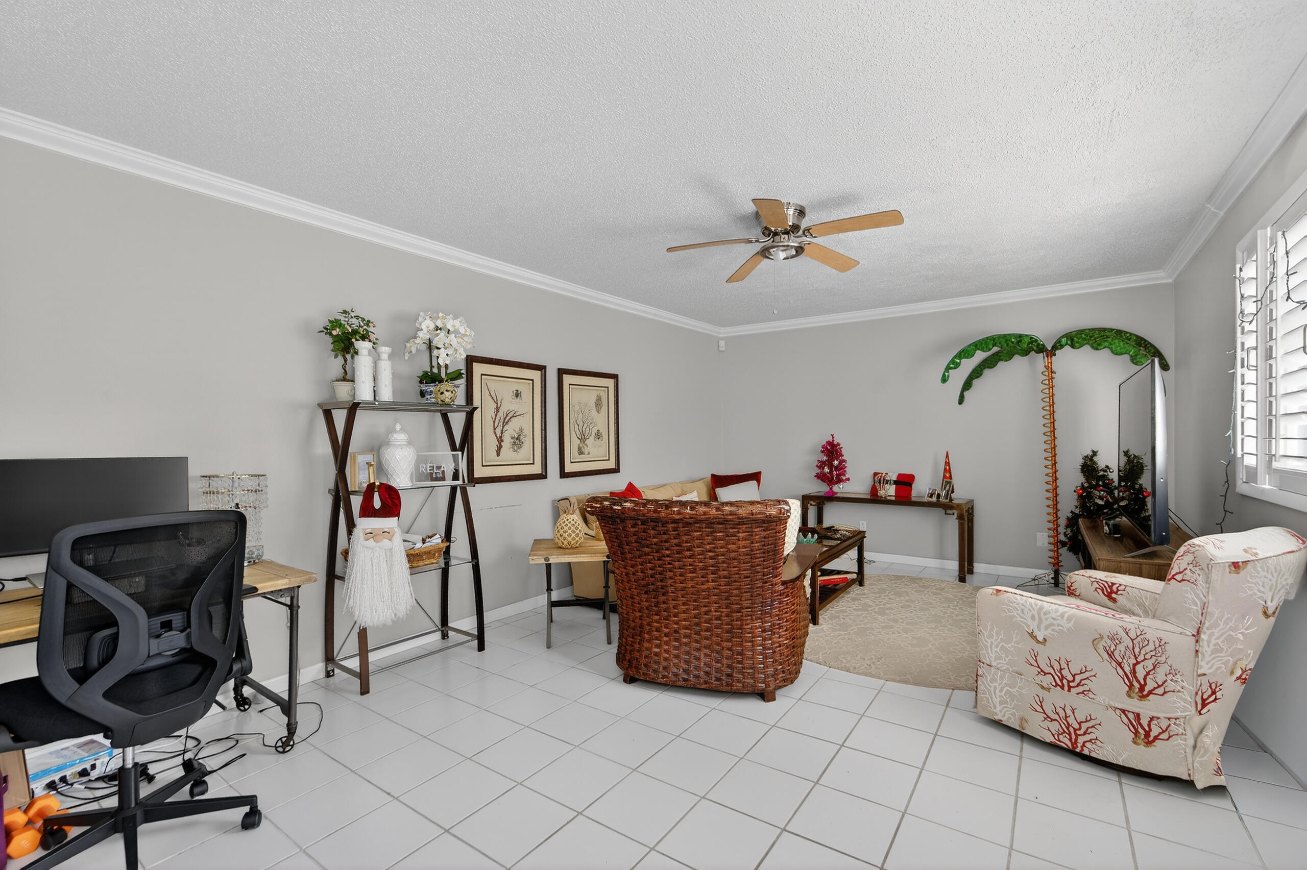 141 East Riverside Drive, Unit 10D Jupiter, FL 33469 - Photo 3 of 35 121625-188