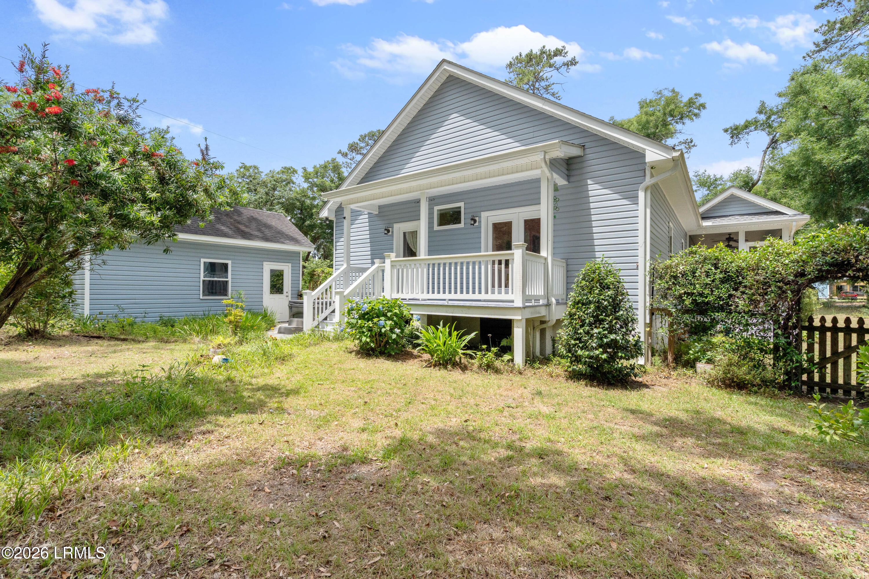 66 State Rd S-7-161 St. Helena Island, SC 29920 - Photo 27 of 42 Privacy abounds