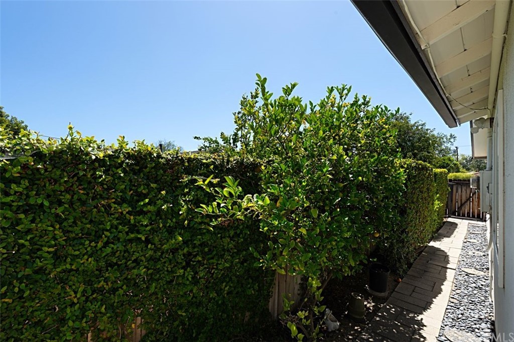 1150 Coronet Avenue Pasadena, CA 91107 - Photo 28 of 37