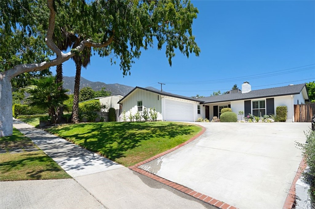 1150 Coronet Avenue Pasadena, CA 91107 - Photo 4 of 37