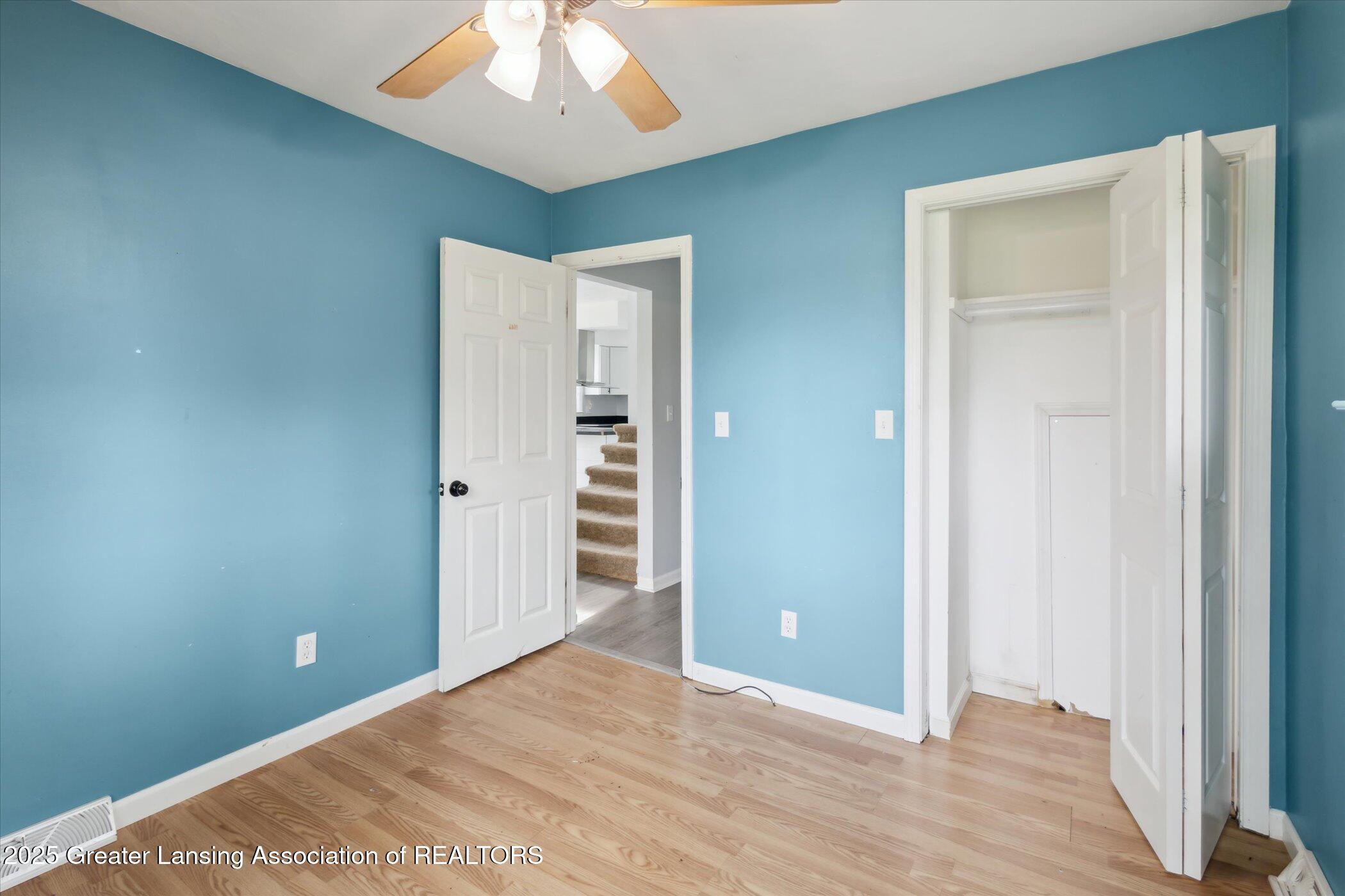 6050 South Waverly Road Lansing, MI 48911 - Photo 20 of 40 23-6050-S-Waverly-Rd-Lansing-MI-48911-Wi