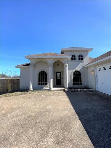 $2,350 | 3902 Keighley Crossing, Corpus Christi, TX 78414