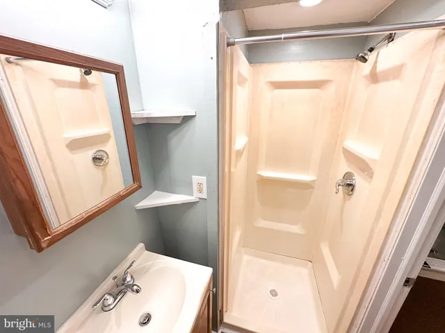 $795 | 3446 Frankford Avenue, Unit 3, Philadelphia, PA 19134