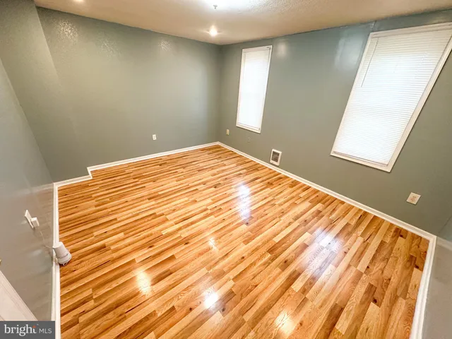 $795 | 3446 Frankford Avenue, Unit 3, Philadelphia, PA 19134