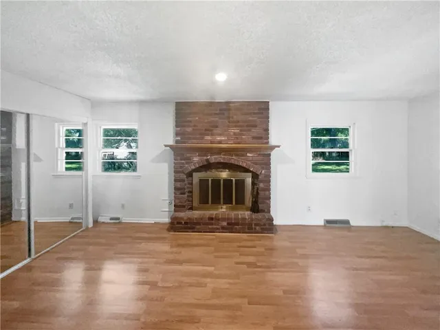 $212,000 | 4958 North Lister Avenue, Kansas City, MO 64119