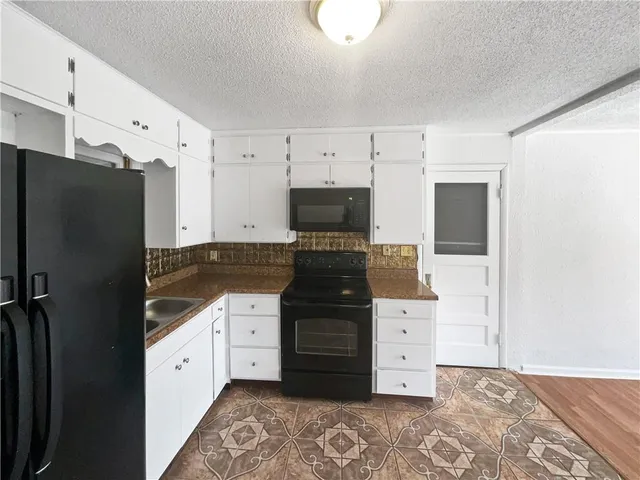 $212,000 | 4958 North Lister Avenue, Kansas City, MO 64119