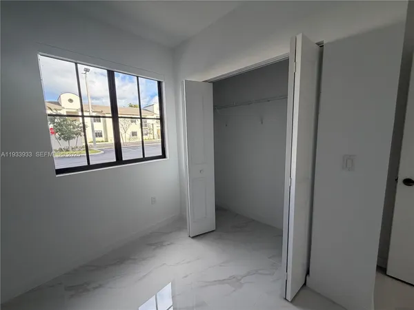 $2,665 | 2310 East 4th Avenue, Unit 205, Hialeah, FL 33013