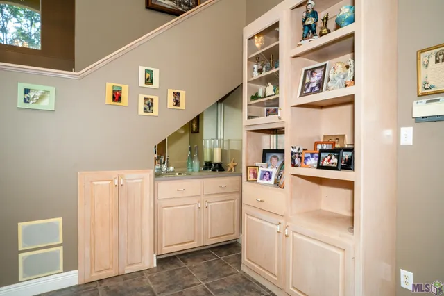 $399,900 | 13314 Bayou Terrace Drive, St. Amant, LA 70774