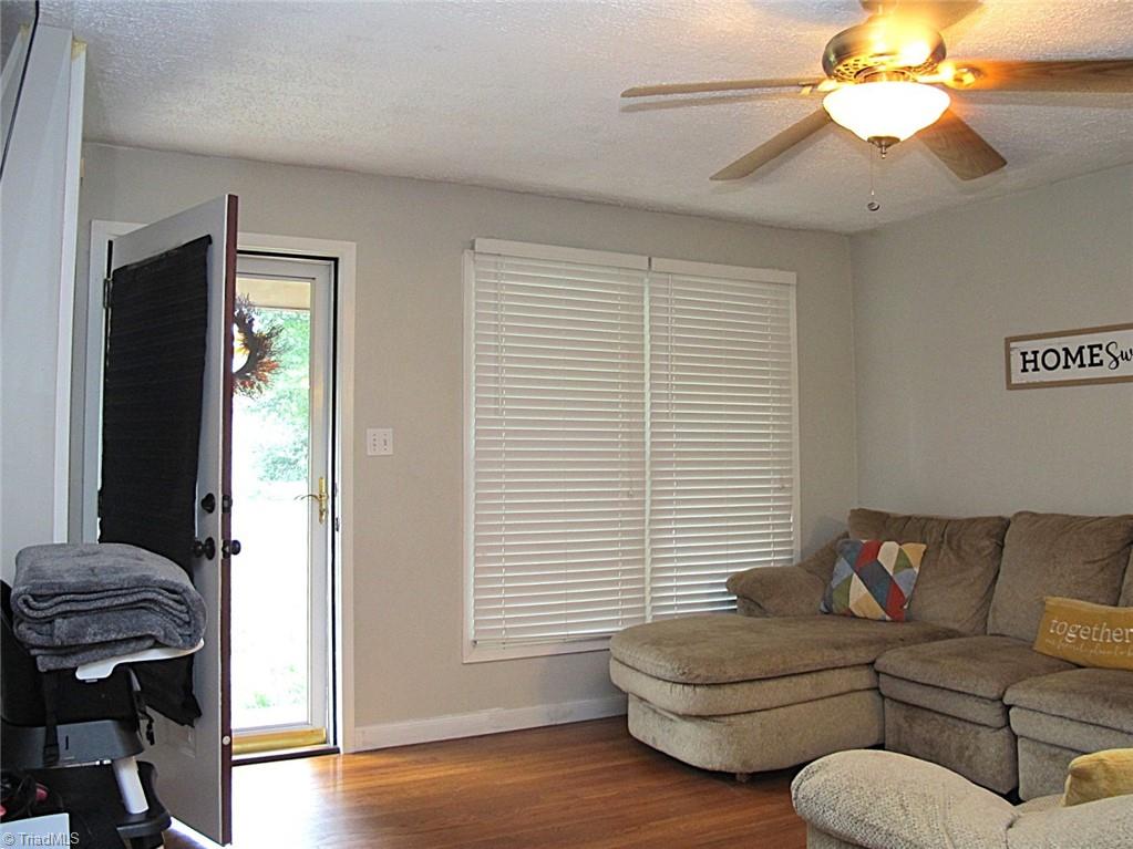 509 Robinhood Road Reidsville, NC 27320 - Photo 3 of 17 Gallery Image 3