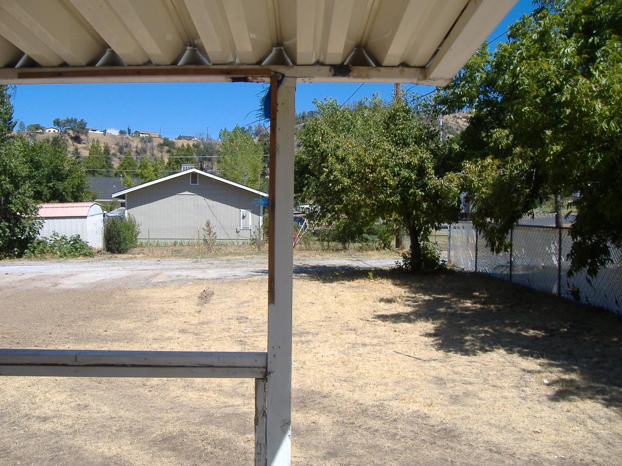 14814 Ravine Road Redding, CA 96003 - Photo 5 of 10 what was the lawn
